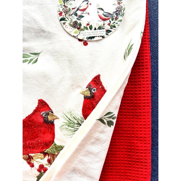 CHRISTMAS CARDINAL Dish Kitchen Towel Set 2 Embroidered Detailed HOSTESS GIFT - Picture 7 of 11